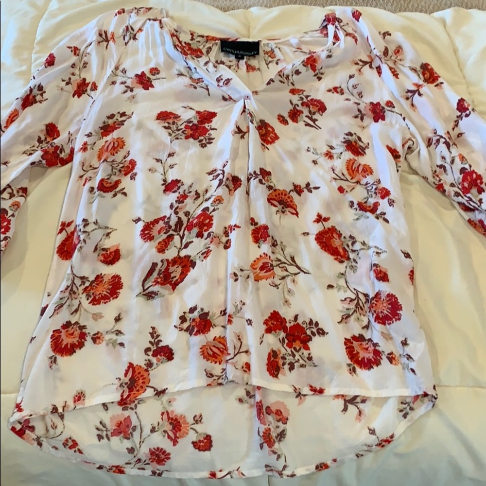 Lightweight blouse